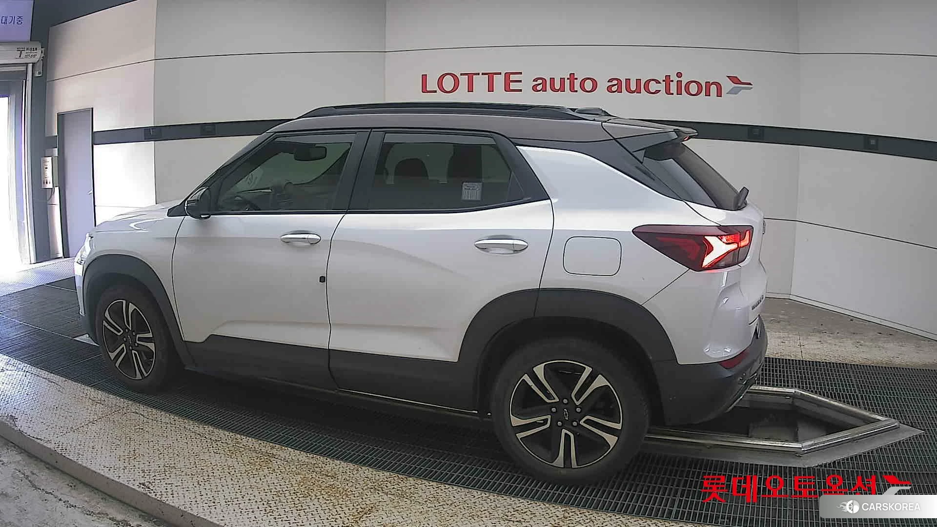 Korea G M TrailBlazer 1.35 Turbo FWD 2022 Белый из Кореи, фото 2