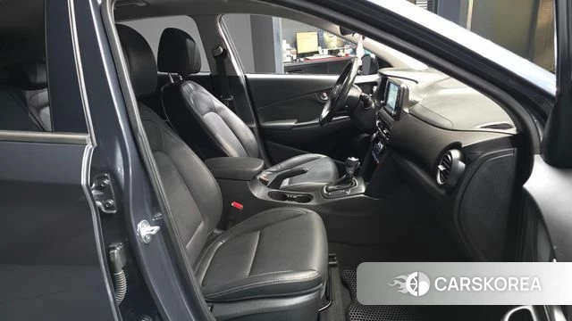 Hyundai Kona 2018 Серый из Кореи, фото 2