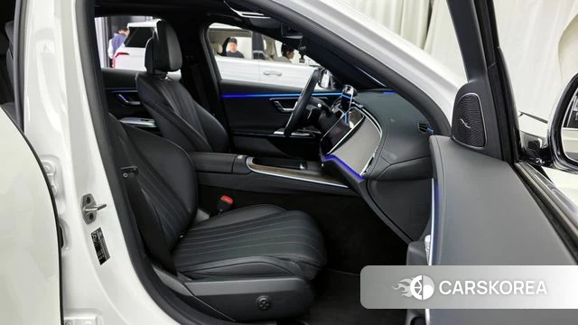 Mercedes-Benz E-Class W214 2025 Белый из Кореи, фото 2