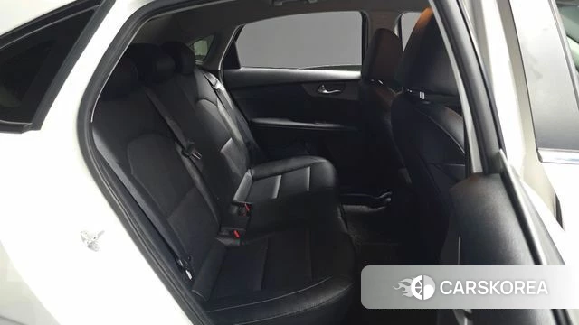 Kia Come New K3 2018 Белый из Кореи, фото 2