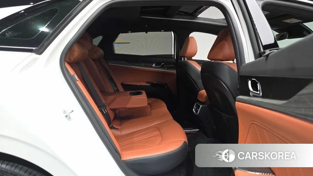Kia The New K5 Hybrid 3rd generation 2024 Белый из Кореи, фото 2