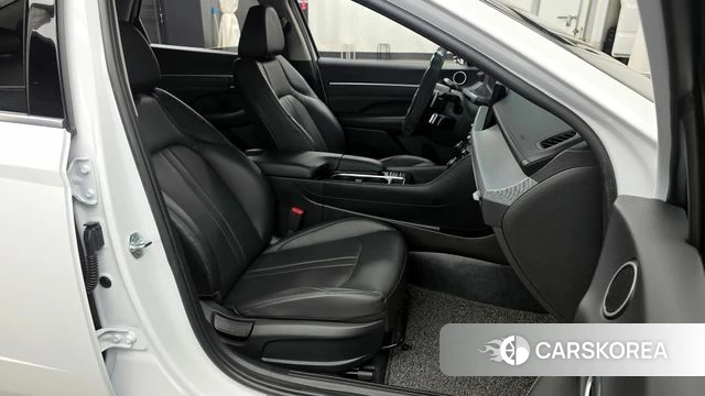 Hyundai Sonata D Edge (DN8) 2024 Белый из Кореи, фото 2