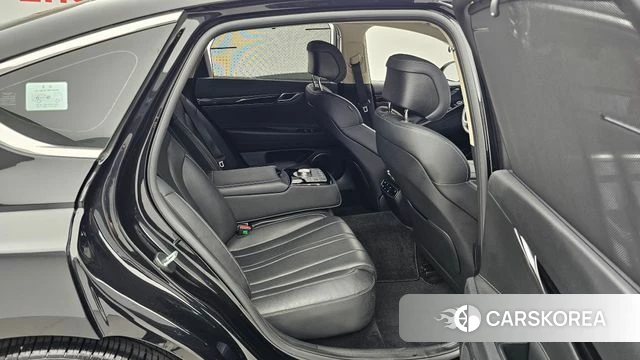 Genesis G80 (RG3) 2023 Черный из Кореи, фото 2