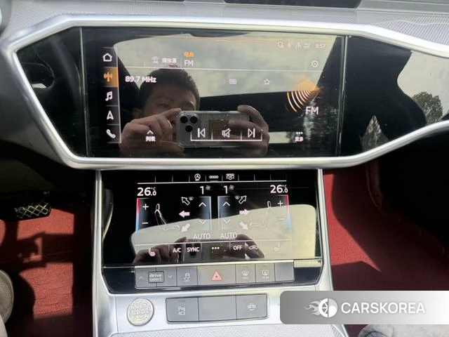 Audi A6L 2022 Черный из Китая, фото 2