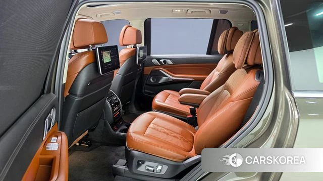 BMW X7 (G07) 2021 Цвет тростника из Кореи, фото 2