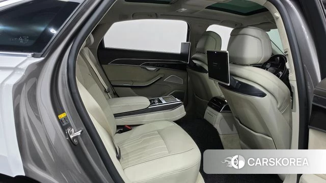 Audi A8 (D5) 2018 Белый из Кореи, фото 2