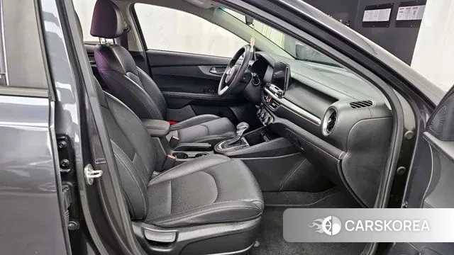 Kia Come New K3 2018 Серый из Кореи, фото 2