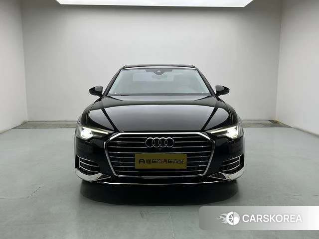 Audi A6L 2019 Черный из Китая, фото 2