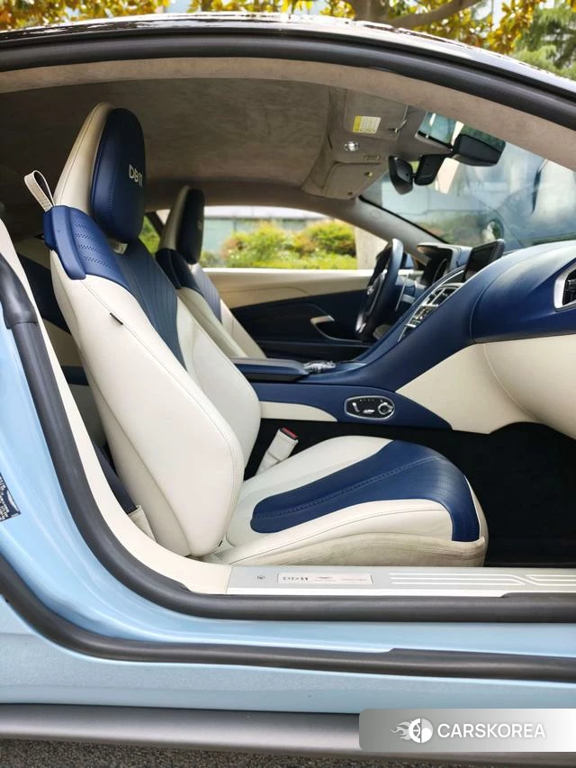 Aston Martin DB11 2019 Синий из Китая, фото 2