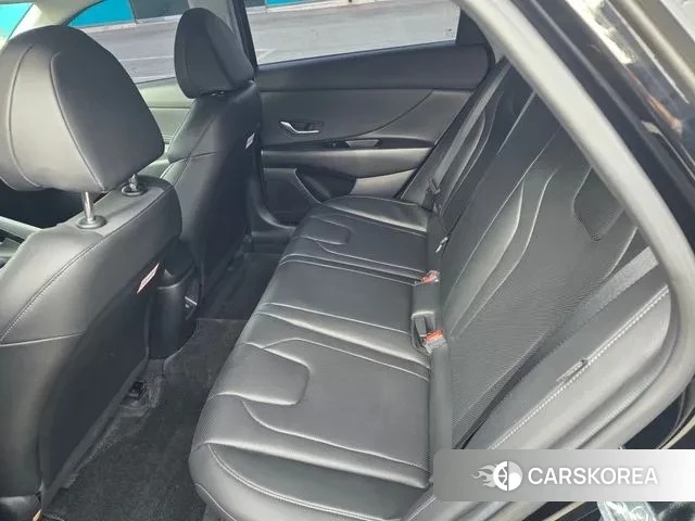 Hyundai The New Avante (CN7) 2024 Черный из Кореи, фото 2