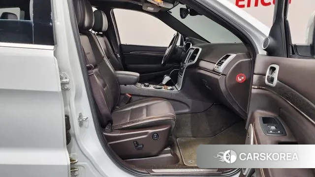 Jeep Grand Cherokee 2018 Белый из Кореи, фото 2