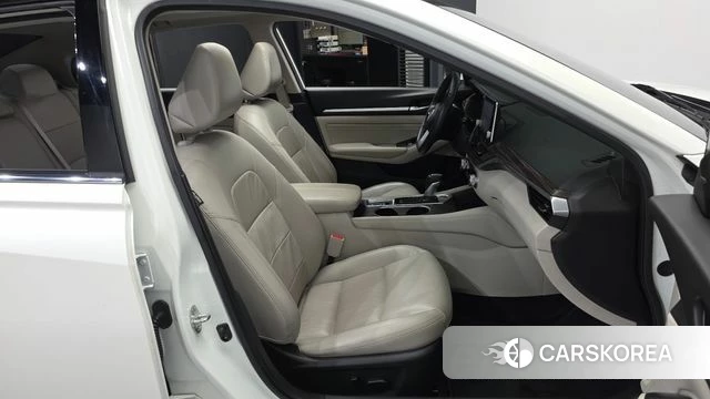 Nissan Altima (L34) 2019 Белый из Кореи, фото 2