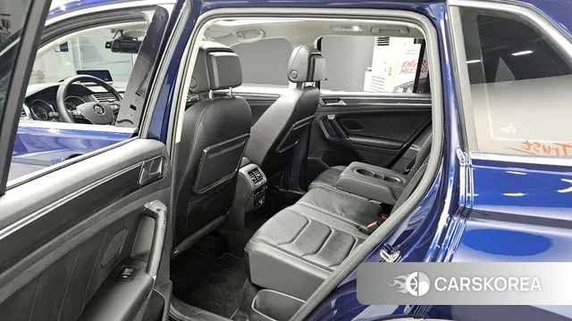 Volkswagen Tiguan second Generation 2018 Синий из Кореи, фото 2