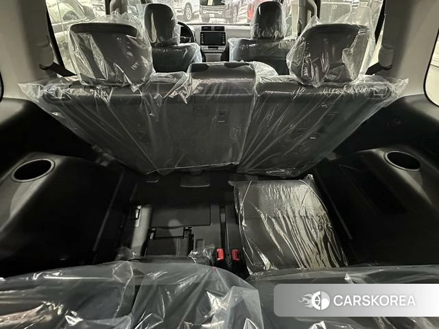 Toyota Prado (imported) 2023 Черный из Китая, фото 2