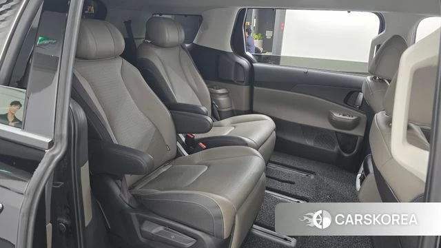 Kia The New Carnival 4th Generation 2025 Черный из Кореи, фото 2
