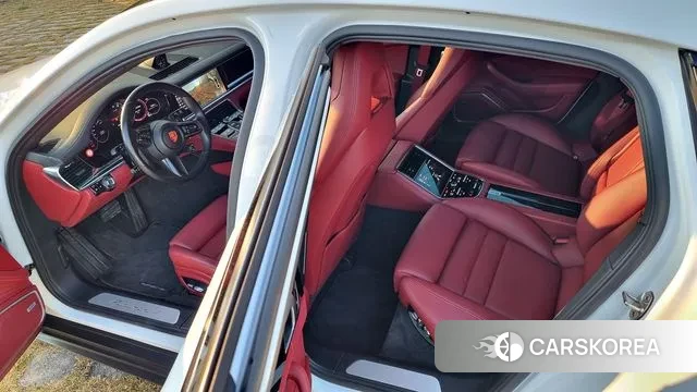 Porsche Panamera (971) 2021 Белый из Кореи, фото 2