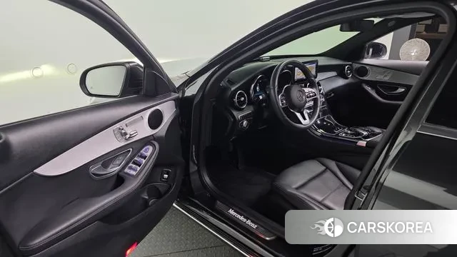 Mercedes-Benz C-Class W205 2020 Серый из Кореи, фото 2