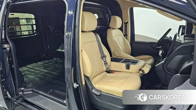 Hyundai Staria 2024 Синий из Кореи, фото 2