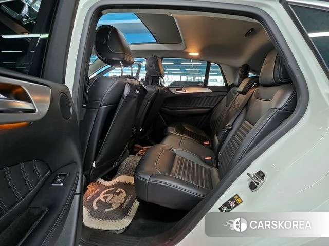 Mercedes-Benz GLE - Class W166 2018 Белый из Кореи, фото 2