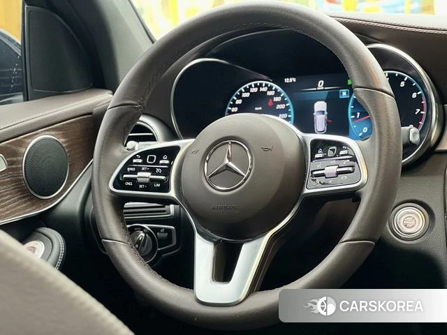 Mercedes-Benz GLC 2022 Черный из Китая, фото 2