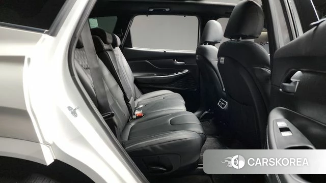 Hyundai The New Santa Fe 2021 Белый из Кореи, фото 2