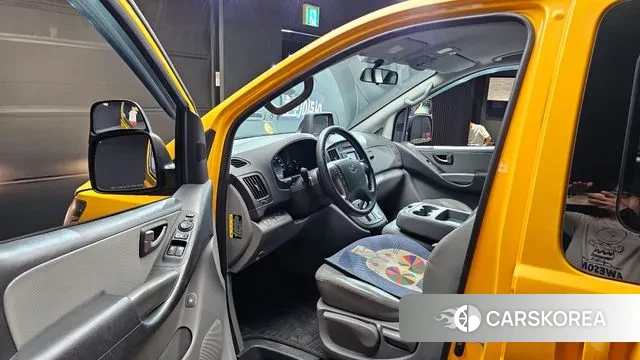 Hyundai The New Grand Starex 2019 Желтый из Кореи, фото 2