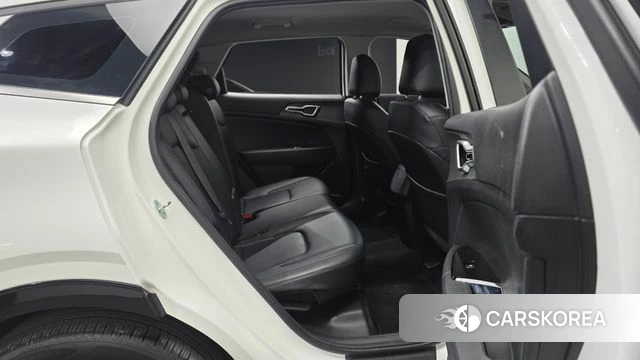 Kia Sportage 5th Generation 2021 Белый из Кореи, фото 2