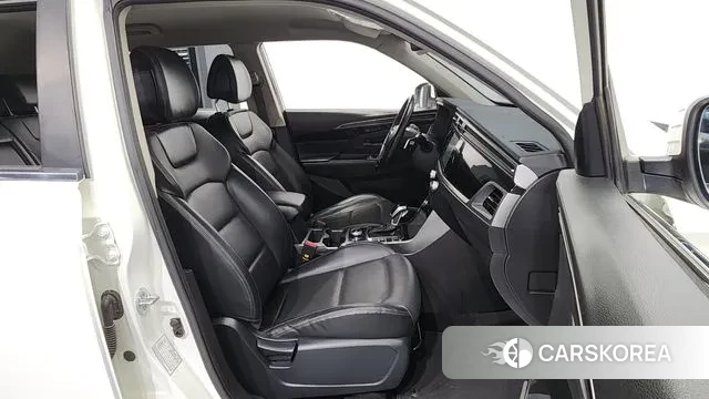 Ssangyong Beautiful Korando 2022 Белый из Кореи, фото 2