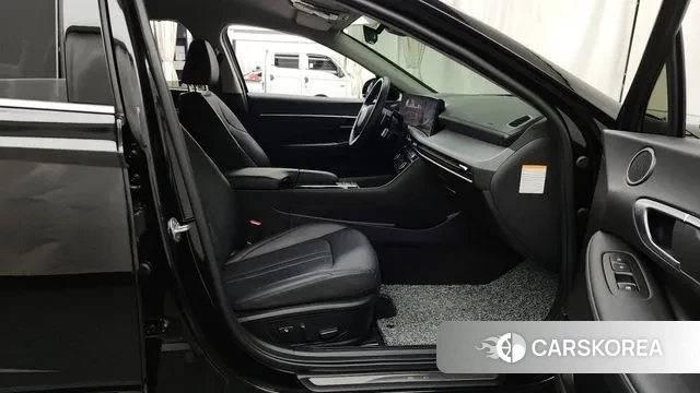 Hyundai Sonata D Edge Hybrid (DN8) 2024 Черный из Кореи, фото 2