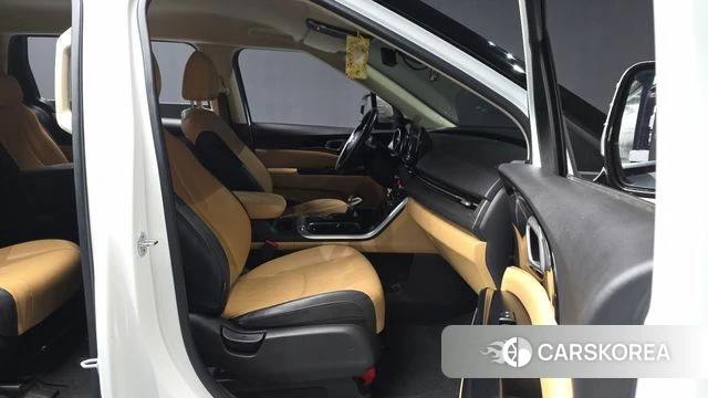 Kia Carnival 4th generation 2021 Белый из Кореи, фото 2