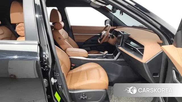 Ssangyong Torres 2024 Черный из Кореи, фото 2