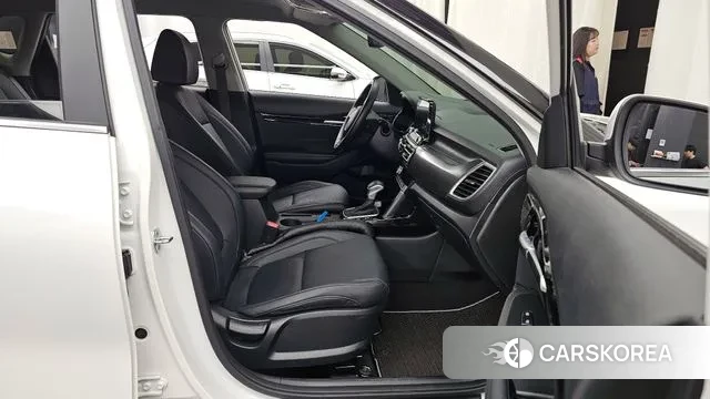 Kia Seltos 2022 Белый из Кореи, фото 2