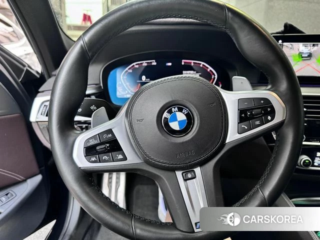 BMW 5 Series (G30) 2020 Черный из Кореи, фото 2