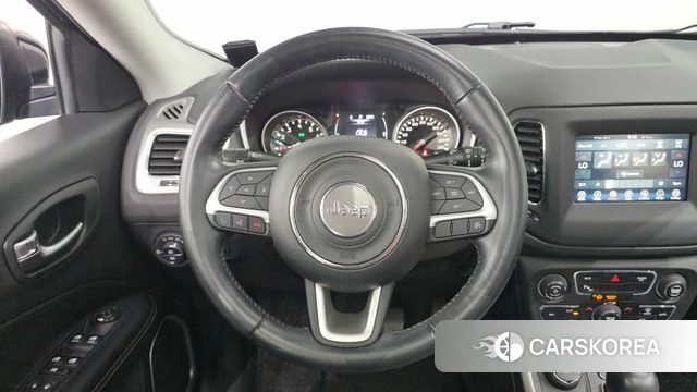 Jeep Compass 2nd Generation 2019 Черный из Кореи, фото 2