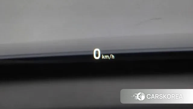 Hyundai Kona 2018 Светло-серебряный цвет из Кореи, фото 2