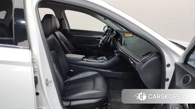 Hyundai Sonata (DN8) 2022 Черный из Кореи, фото 2