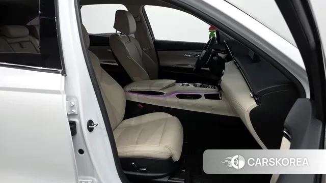 Genesis GV70 2021 Белый из Кореи, фото 2