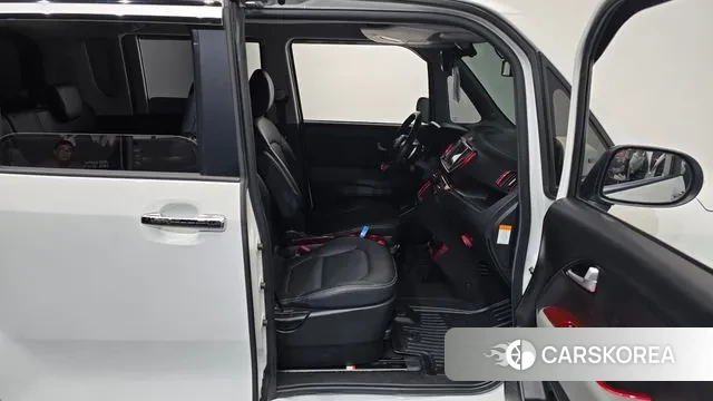 Kia The New Kia Ray EV 2023 Белый из Кореи, фото 2