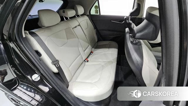 Kia Di Ol Nu Niro 2022 Черный из Кореи, фото 2