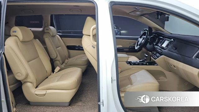 Kia The New Carnival 2019 Белый из Кореи, фото 2