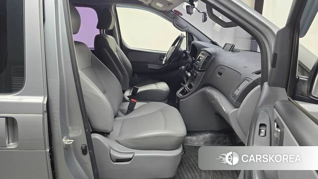 Hyundai The New Grand Starex 2018 Серебряный из Кореи, фото 2