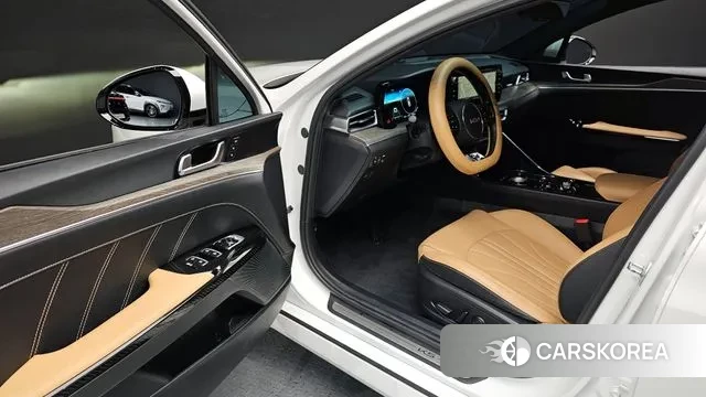 Kia K5 3rd generation 2023 Белый из Кореи, фото 2