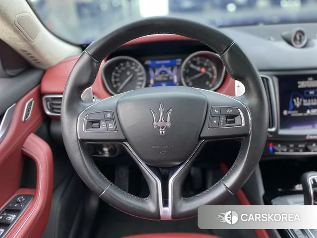 Maserati Levante 2018 Синий из Китая, фото 2