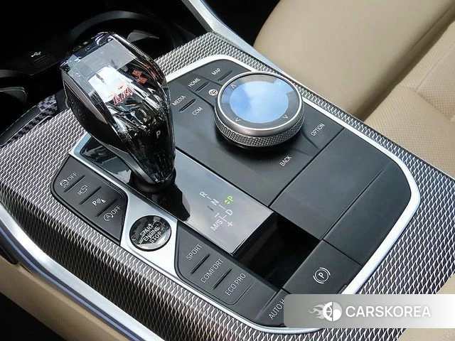 BMW 4 Series (G22) 2021 Черный из Кореи, фото 2