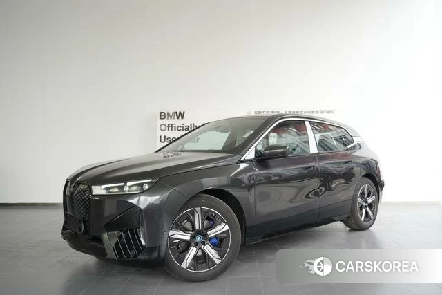 BMW iX 2023 Темно-серый из Китая, фото 2