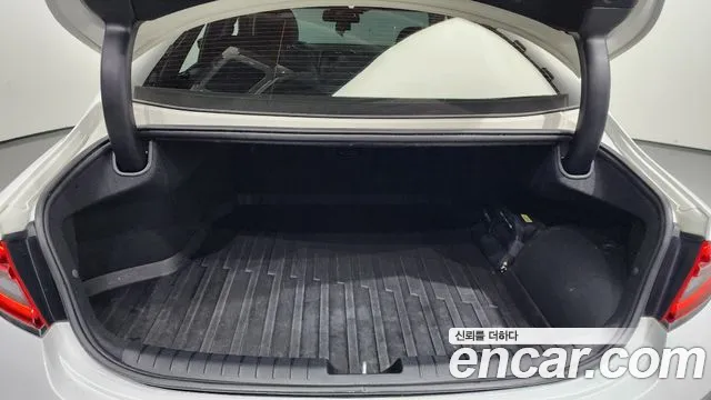 Hyundai Grandeur IG Hybrid 2019 Белый из Кореи, фото 2