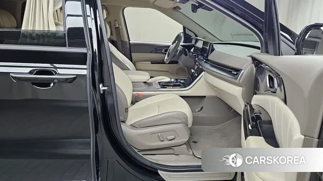 Kia Carnival 4th generation 2022 Черный из Кореи, фото 2