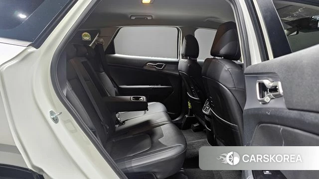 Kia Sportage 5th Generation 2022 Белый из Кореи, фото 2