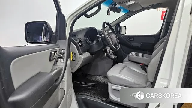 Hyundai The New Grand Starex 2020 Белый из Кореи, фото 2