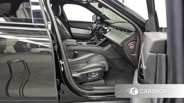 Land Rover Range Rover Velar 2018 Черный из Кореи, фото 2